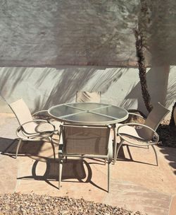 Tropitone patio set