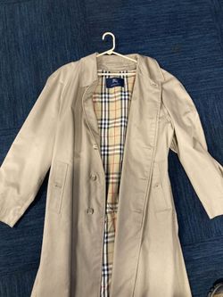 2021 Burberry Men's Trench Coat(L)