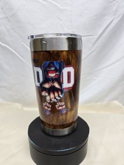 Super Dad 20 oz Tumbler – Superman 3 Fist – Painted Wood Grain Look – Epoxy Sealed
