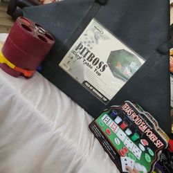 BRAND NEW PORTABLE POKER TABLE TOP.WITH CASE ALSO 2 DECKS OF CARDS ANDC2 CONTAINERS OF POKER CHIPS