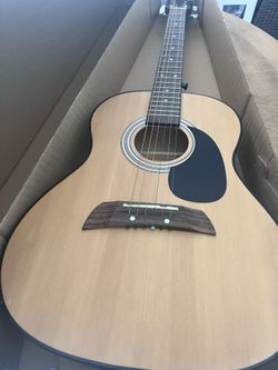 Acoustic guitar first act