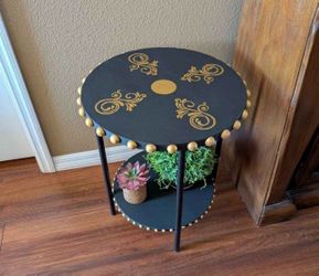 Hand-Painted Black & Gold Two-Tier Accent Table | Custom Hollywood Regency End Table