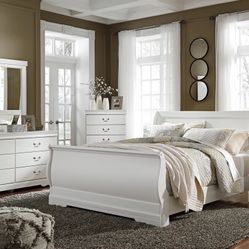 Anarasia White Sleigh Bedroom Set (Queen and King Bed