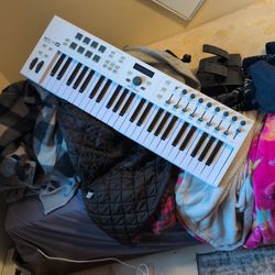 Arturia MIDI Keyboard 