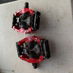 Shimano DX Pedals - Mountain BMX Trail - Red - PD-M636 Platform and Clip In