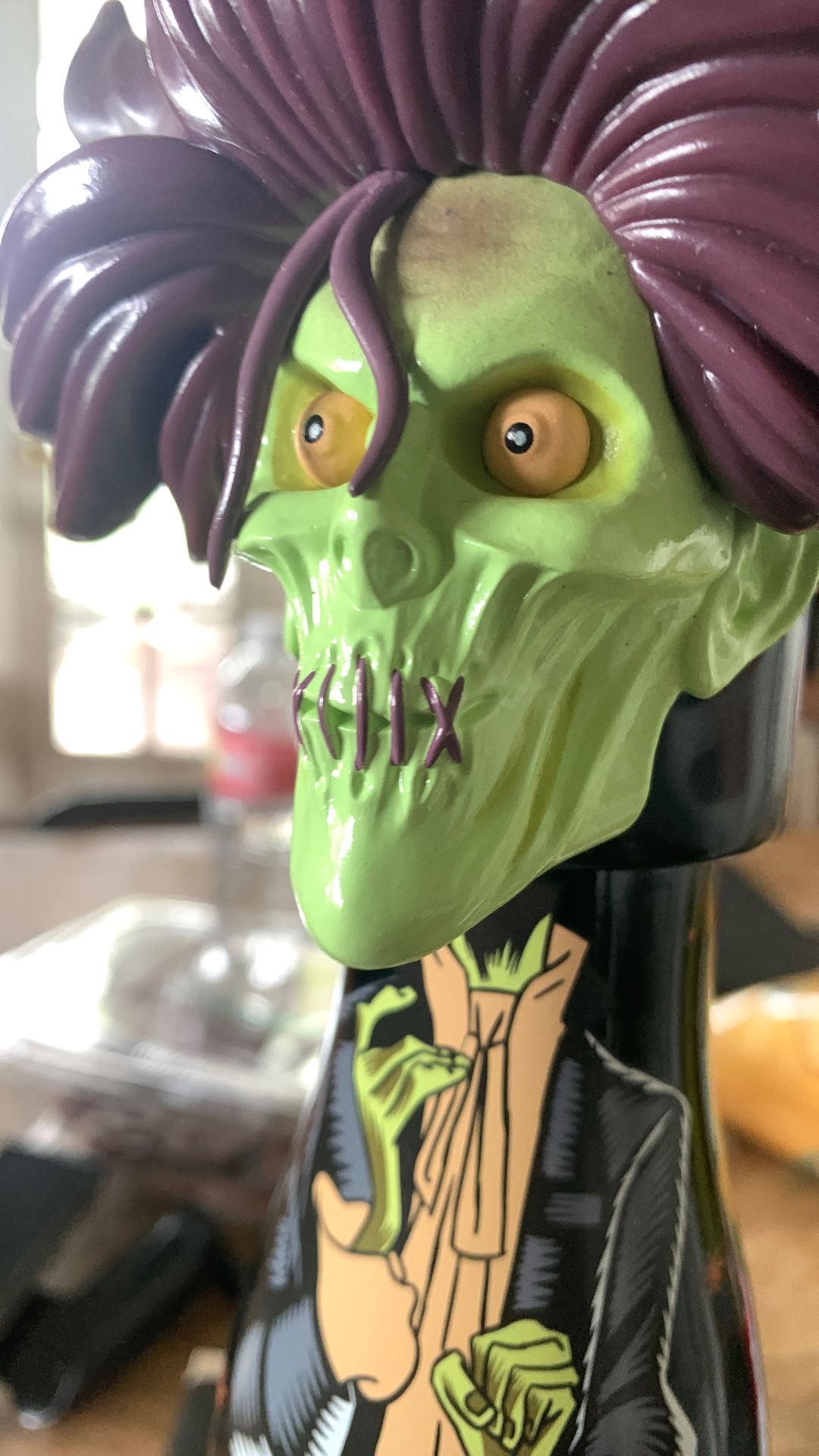 “ Don’t Lose Your Head”  Hocus Pocus Sealed Drink Container 