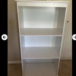 Girl’s Book Shelf with Ballet Shoe Detailing