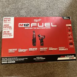 Milwaukee M12 Ratchet And Drill Kit 