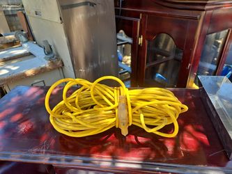 100' extension cord