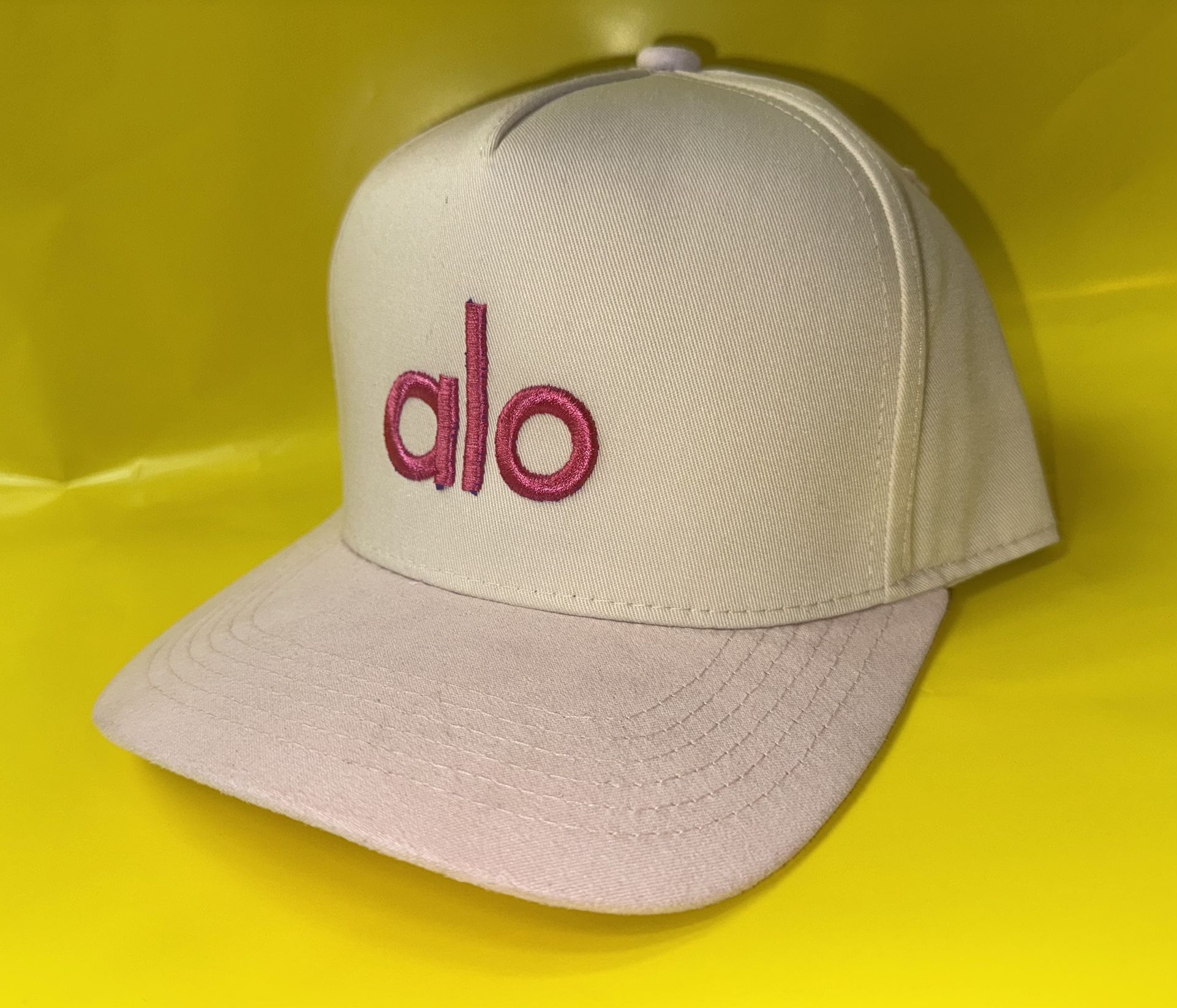 ALO District Suede Off-Duty Hat Pink