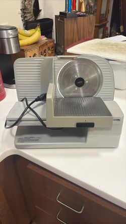 Countertop Food Slicer