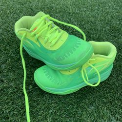 Lamelo Ball Mb.02 Basketball Sneakers Puma Size 1.5