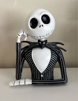Jack Skeleton coin collector