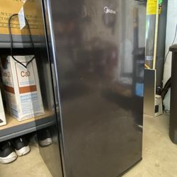 Mini Refrigerator 