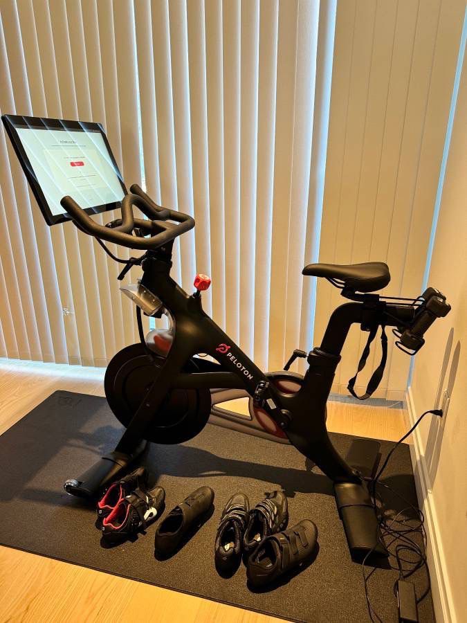 Delivery Order A Peloton Peloton Bike Delivery 18 Month Warranty