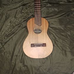 Guitalele/6 String Ukulele