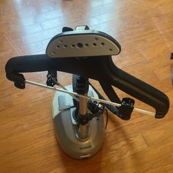 Conair Clothes steamer 
