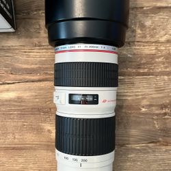 Canon EF 70-200mm F/4L USM Lens Including Extras - Mint Condition!