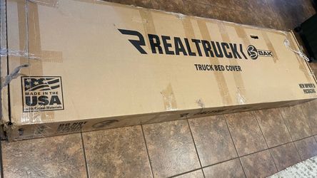 RealTruck BAKFlip MX4 Truck Bed Cover 2024-2026 Tacoma 6ft bed