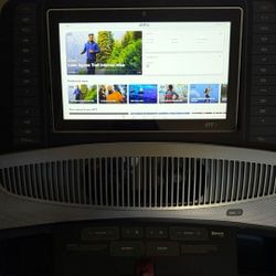 Nordictrack Treadmill Commercial 2450
