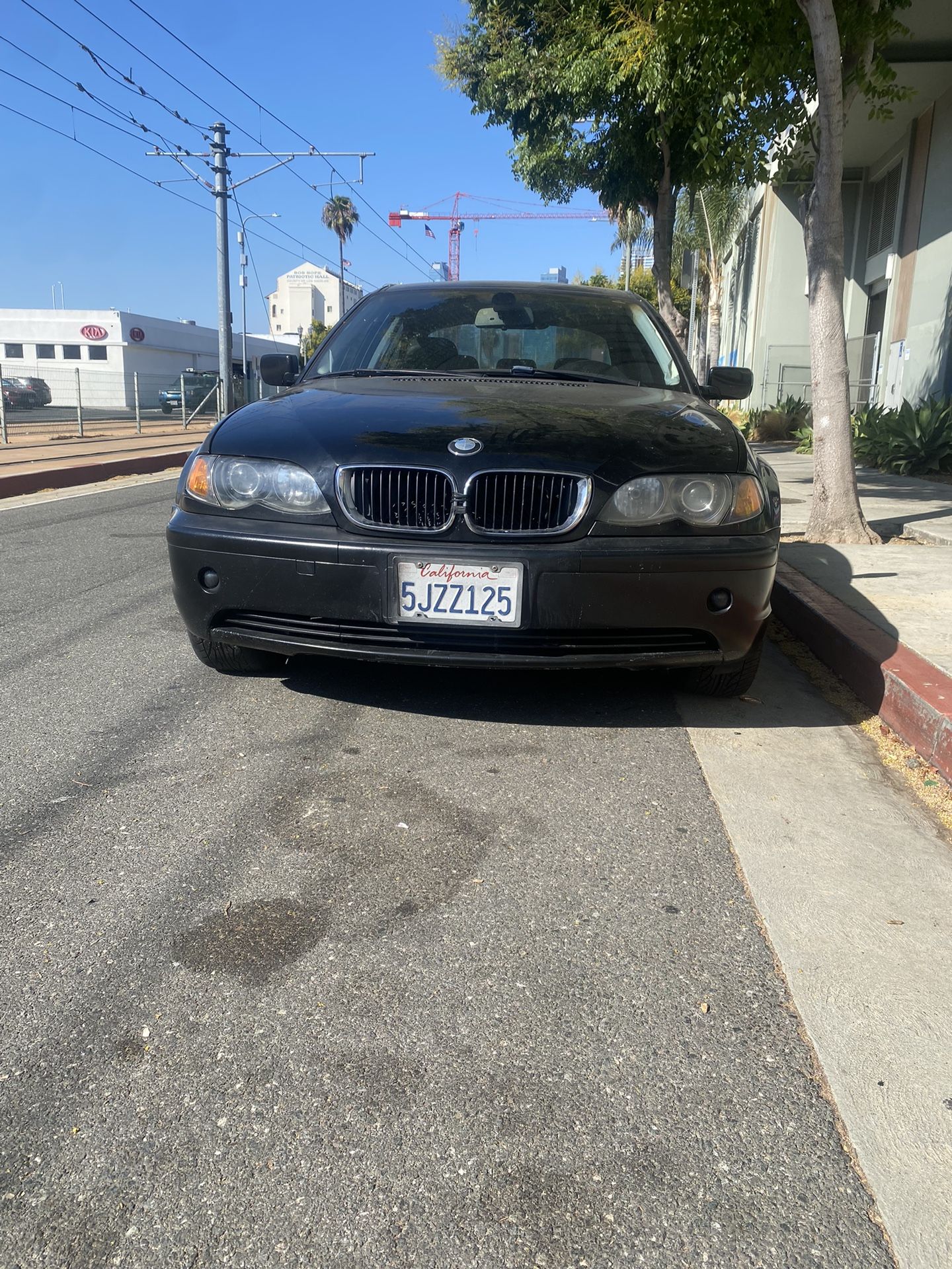 2004 BMW 325i