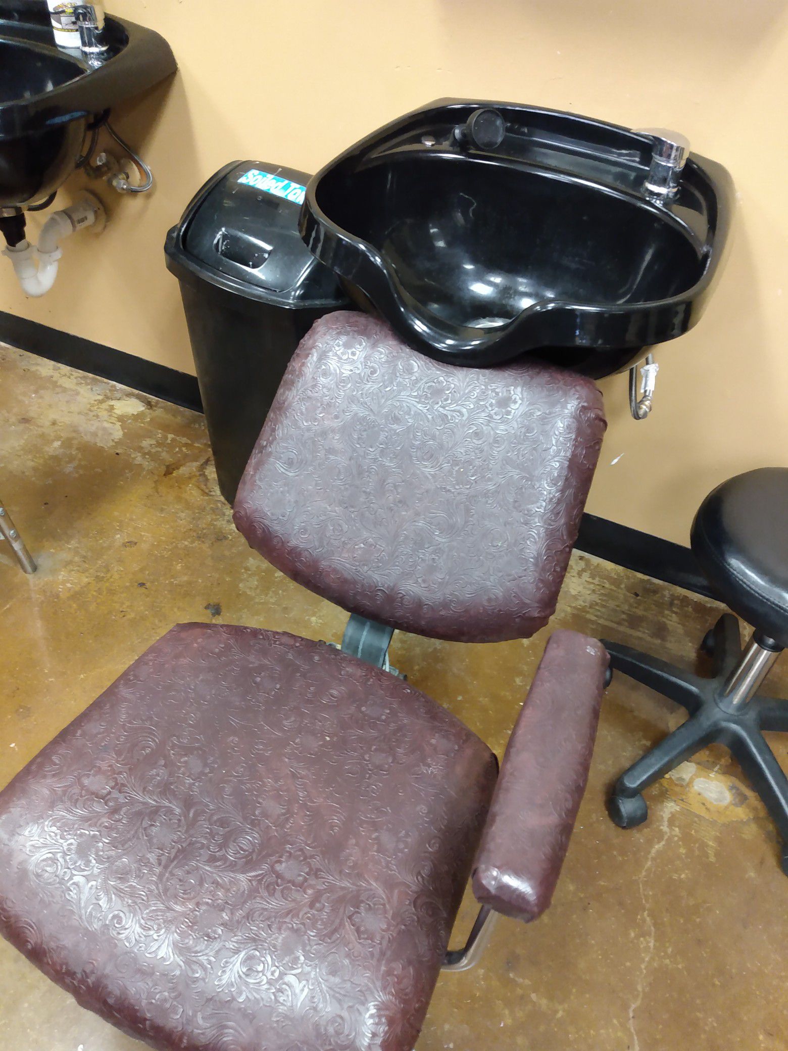 Shampoo BowlChair $$50 Chair Only