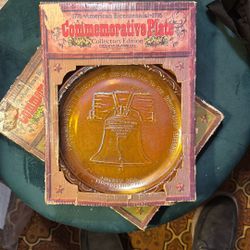 Indiana Glass American Bicentennial 1776 Commemorative Plate #1981 