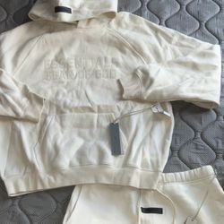 Essentials Sweatsuit 