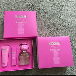Moschino Perfume