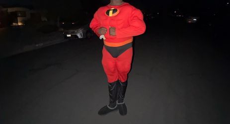 Mr incredible costume