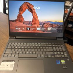 HP Victus 16.1" Gaming Laptop - 13th Gen Intel Core i7-13700HX - GeForce RTX 4060 - 144HZ 1080р