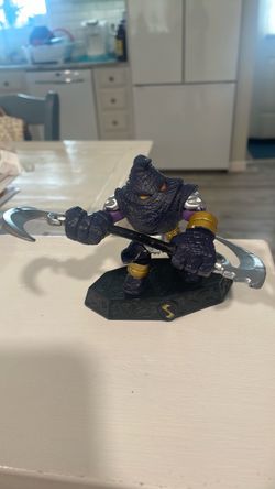 Hood sickle Skylander figure