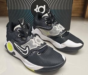 Nike Mens KD Trey 5 X DD9538-007 Black White Volt Basketball Shoes Size 7

Size 7. From non smoking pet free home. used less than 5 times. Will ship o