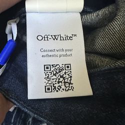 Off White Flared jeans