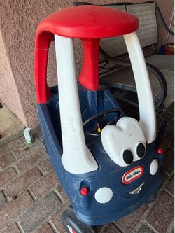 Little Tikes car