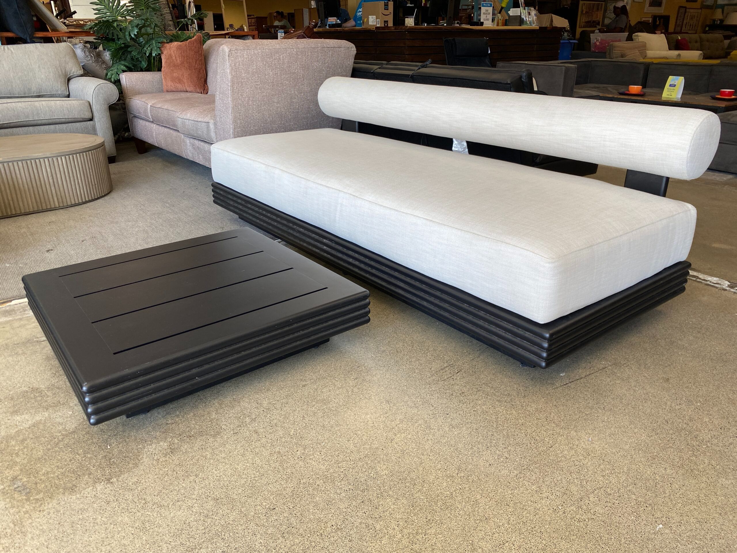 RESTORATION HARDWARE Bondi Aluminium Armless Sofa w/ Aluminium Table