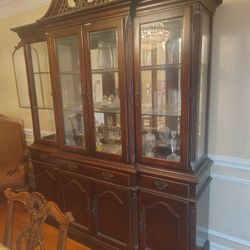 Formal Dining Table, Chairs, Hutch 