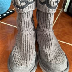 UGG Classic Knit Boot