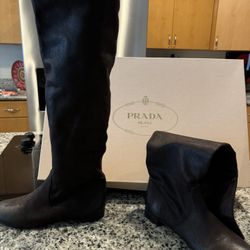 Women’s Prada Leather Boots Never Worn