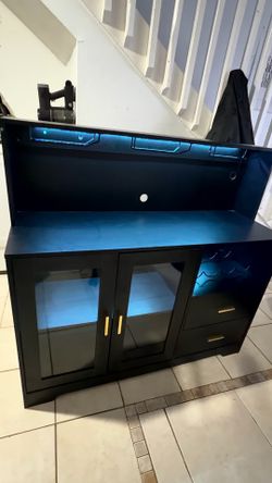 Bar with LED LIGHTS