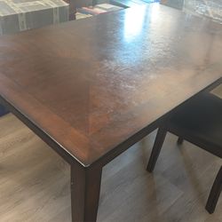 Wood dinong table FREE