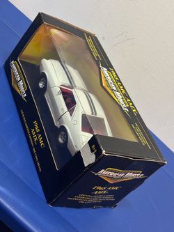 Ert American Muscle 1968 AMC AMX White/Black Stripes Red Interior diecast car