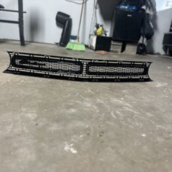 2018 Challenger Grill OEM 