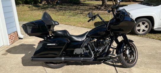 2022 Harley Davidson Road Glide ST