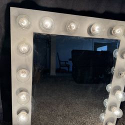Vanity Mirror 