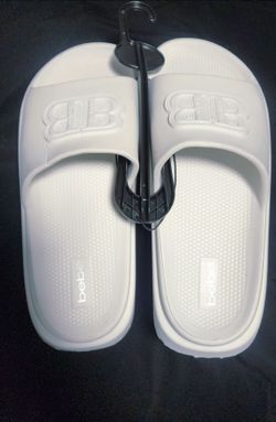 Flip flops by bebe