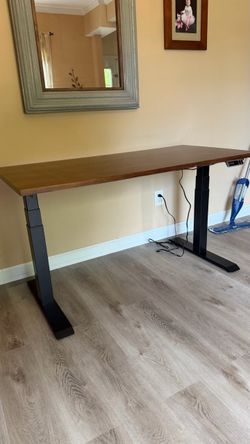 Flexispot Standing adjustable desk