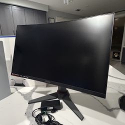 MSI Curved Monitor 24”