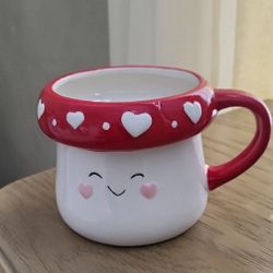 Heart Mug With Red Accent 