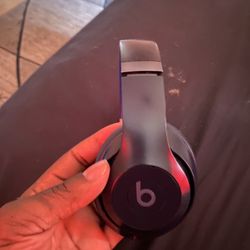 Beat headphones